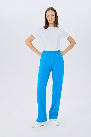 Трикотажные брюки ярко-голубого цвета