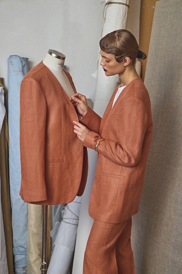 Ароматы и ткани: как сохранить любимый запах на целый день. Фото 1