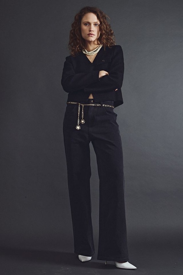 Укороченный верх и джинсы с высокой посадкой: носим правильно. Фото 6