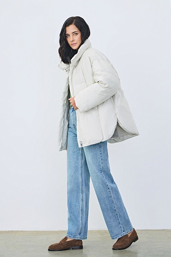 Пуховик с воротником стойкой, белый