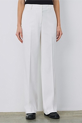 Прямые брюки со стрелками, белые MARIA