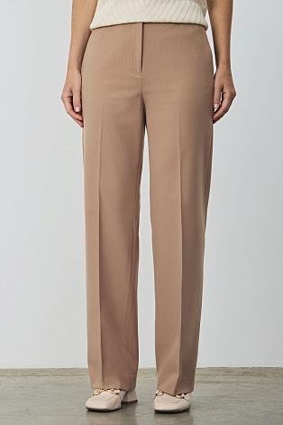 Прямые брюки со стрелками, цвет бежевый MARIA