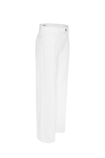 Прямые джинсы, белые