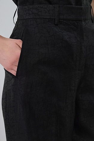 Текстурные брюки из натурального шелка, черные