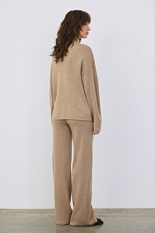 Трикотажный костюм из шерсти, песочный