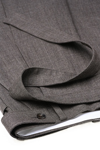 Широкие серые брюки