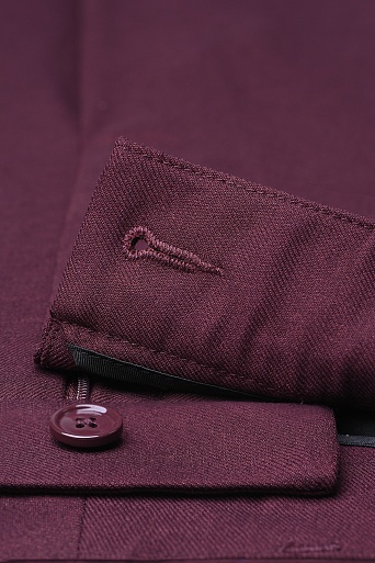 Прямые брюки со стрелками, винные 