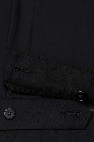 Прямые костюмные брюки со стрелками, черные