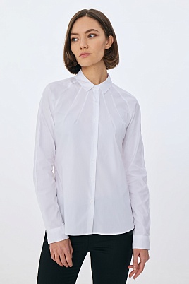 Базовая белая блузка с широкими манжетами