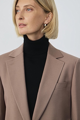 Удлиненный жакет на одной пуговице, цвет какао MILA