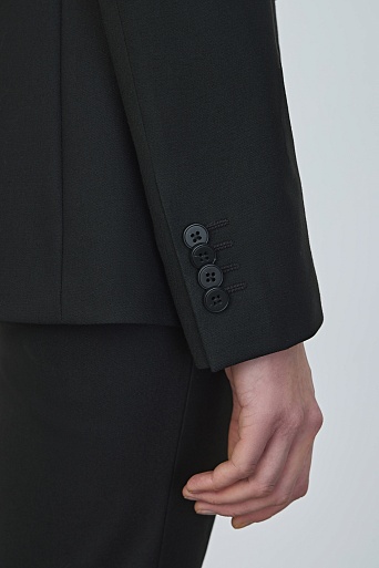 Приталенный жакет, черный