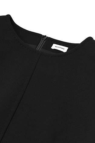 Платье с коротким рукавом, черное