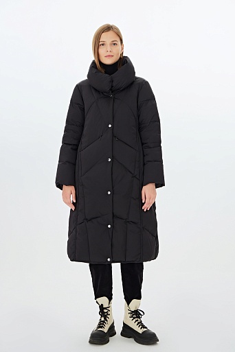 Черное удлиненное пуховое пальто с диагональной стежкой MIA