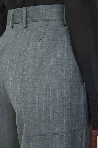 Широкие костюмные брюки из шерсти в меловую полоску, серые