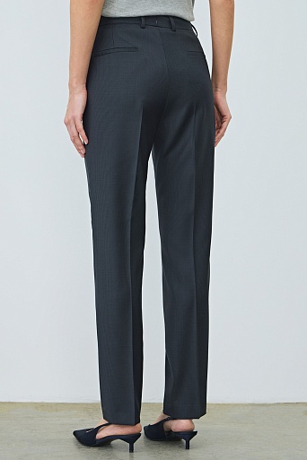 Зауженные костюмные брюки из шерсти в мелкую клетку, темно-серые ANNIKA