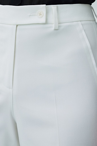 Свободные прямые брюки со стрелками, белые ELEANOR