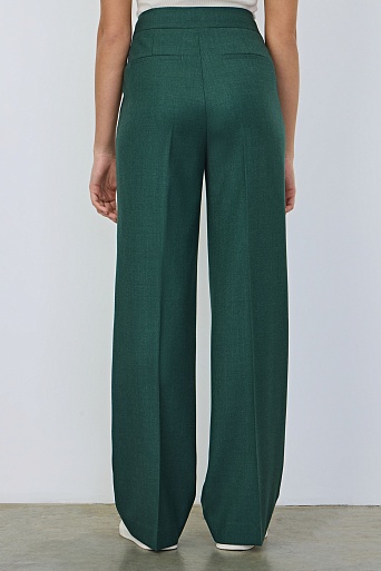Прямые свободные брюки со стрелками, изумрудные