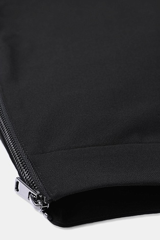 Прямые брюки со стрелками, черные