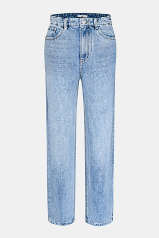Прямые джинсы, голубые