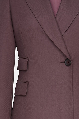 Жакет на пуговице с декоративными карманами, винный