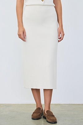 Трикотажная юбка ниже колена с кашемиром, белая