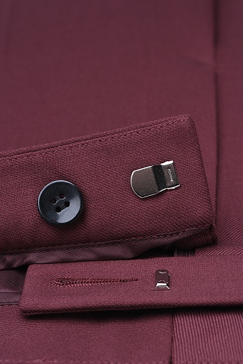 Зауженные брюки со стрелками, винные ANNIKA