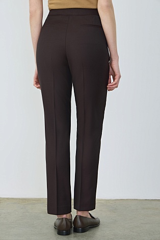 Зауженные костюмные брюки из шерсти, темный шоколад
