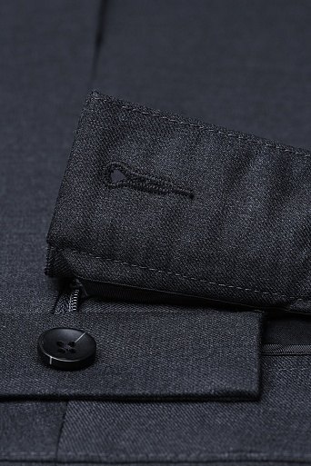 Прямые брюки со стрелками, темно-серые