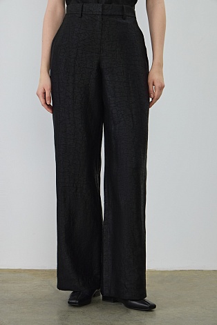 Текстурные брюки из натурального шелка, черные