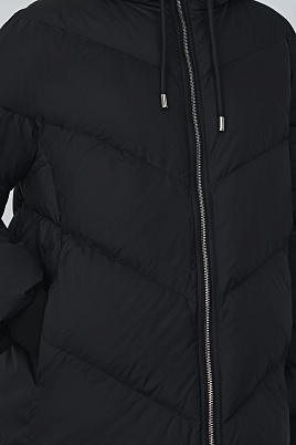 Куртка темно-синего цвета на молнии