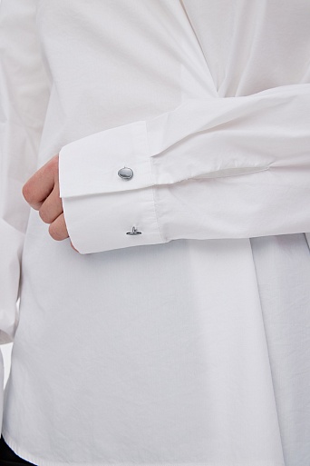 Ассиметричная блуза белого цвета
