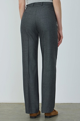 Прямые брюки со стрелками, серый меланж