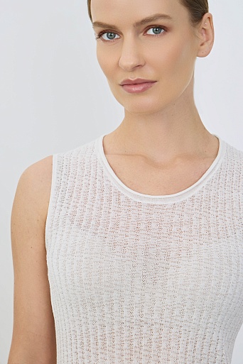 Топ без рукавов с рваным эффектом, белый 