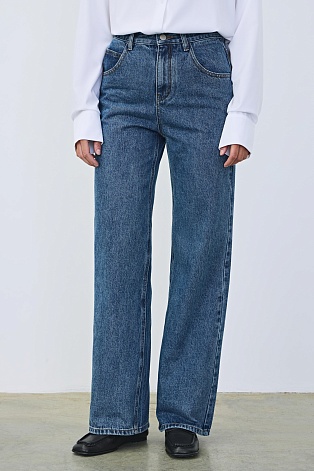 Прямые джинсы, темно-голубые