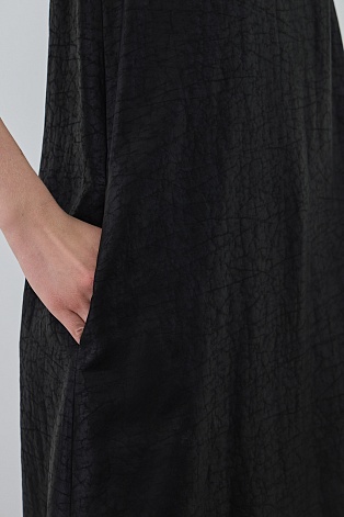 Текстурное платье из натурального шелка, черное