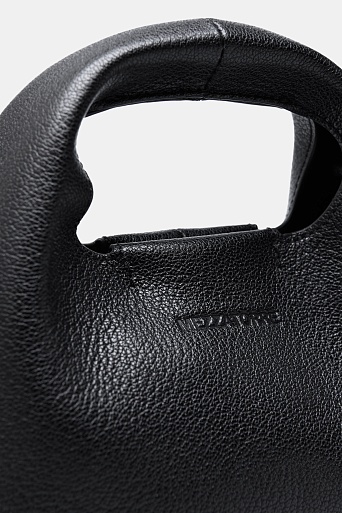 Кожаная сумка на цепочке, черная