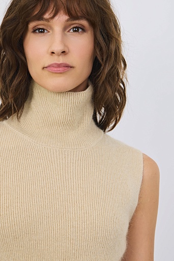 Топ без рукавов, песочный