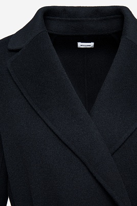 Пальто на поясе, черное