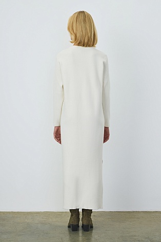 Трикотажное платье с кашемиром, молочное