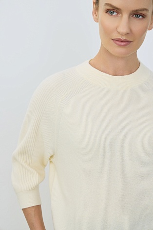Свободный джемпер с рукавом 3/4, кремовый