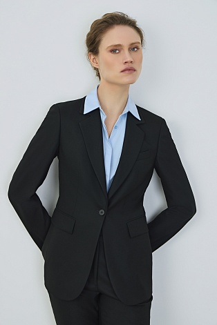 Приталенный жакет, черный