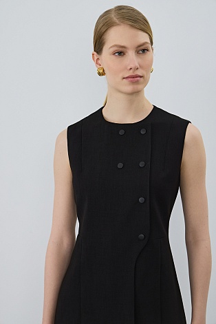 Приталенное платье с ассиметричной застежкой, черное