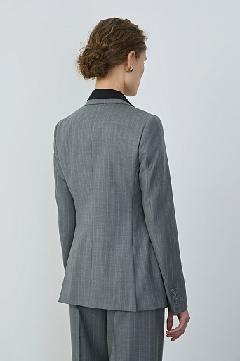 Двубортный жакет из шерсти в меловую полоску, серый