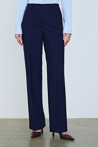 Прямые брюки со стрелками, чернильные